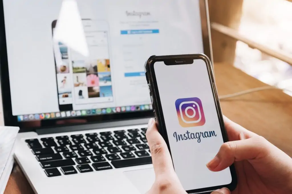 How To Develop An App Like Instagram_