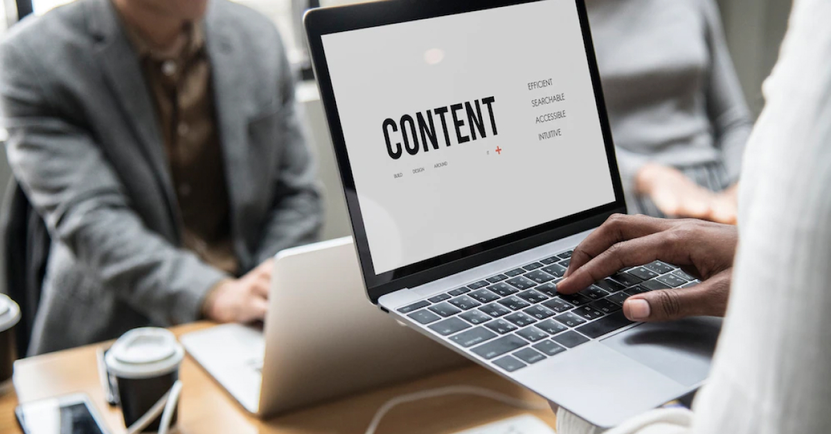 Importance of Content Creation VS Content Curation in Digital Marketing