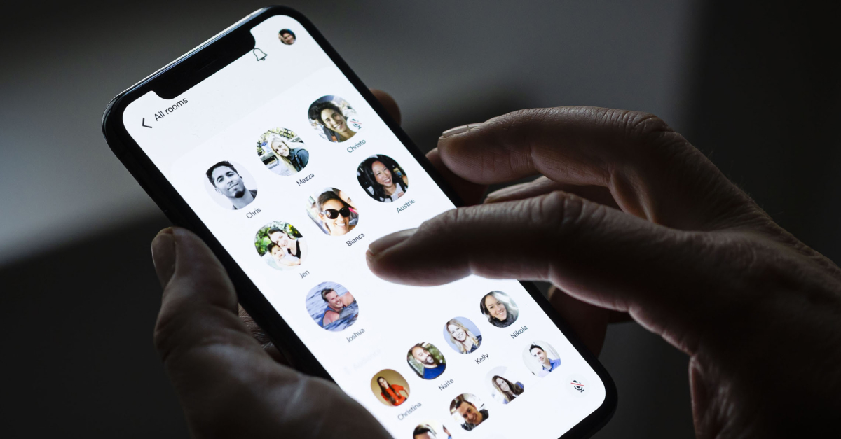 A comprehensive guide to build a Voice Chat App like Clubhouse